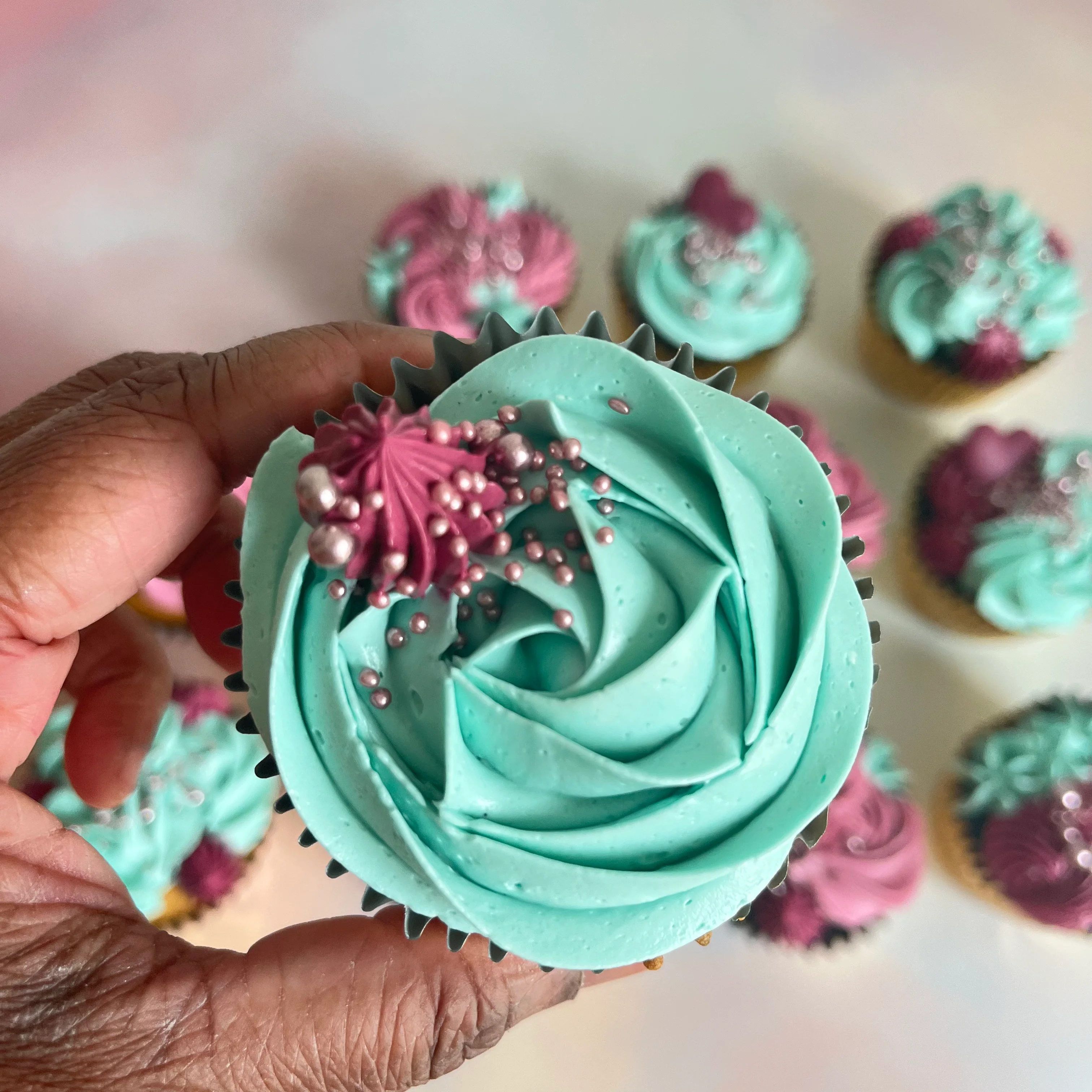 cupcakes cake