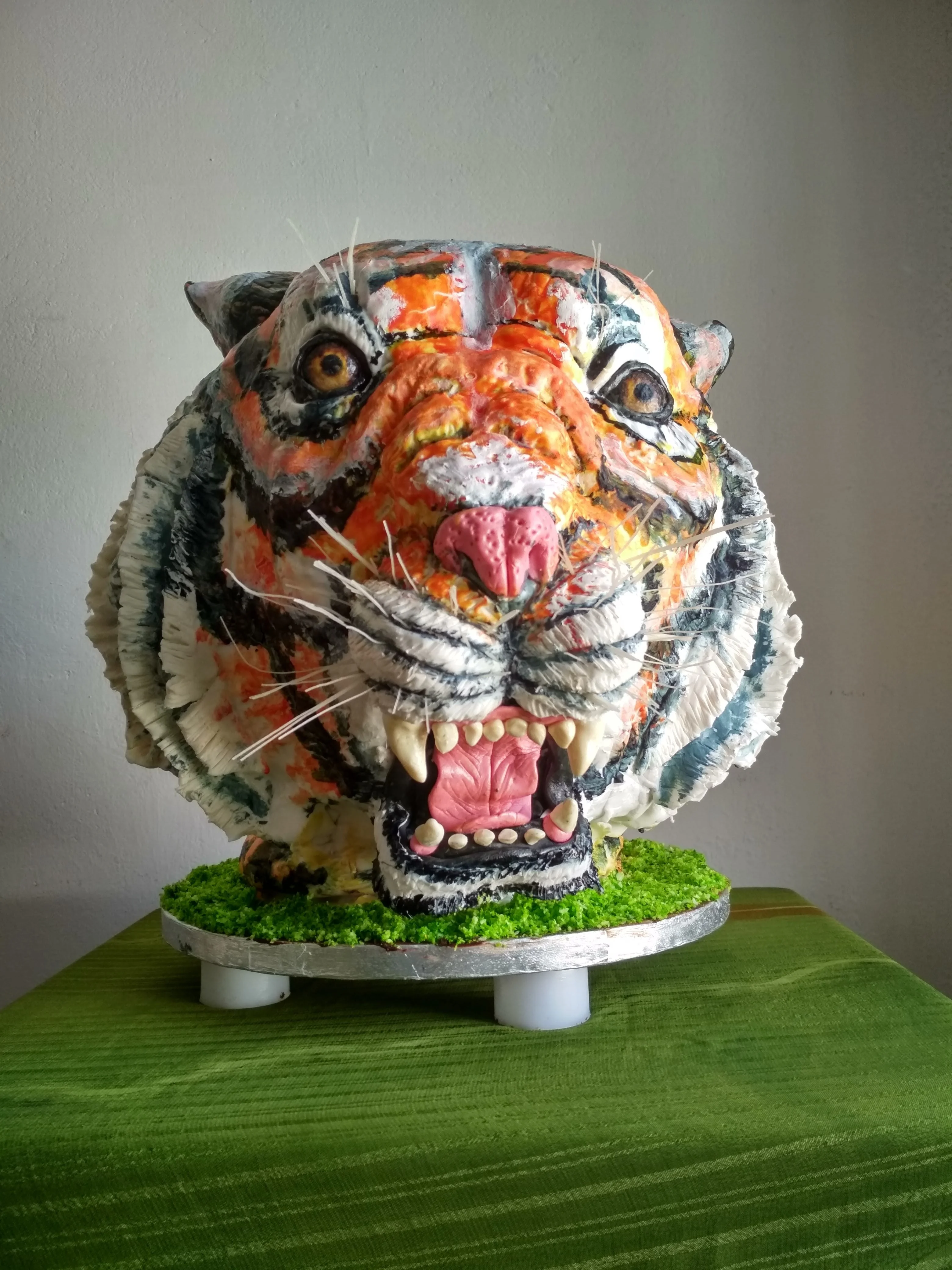 novelty cake