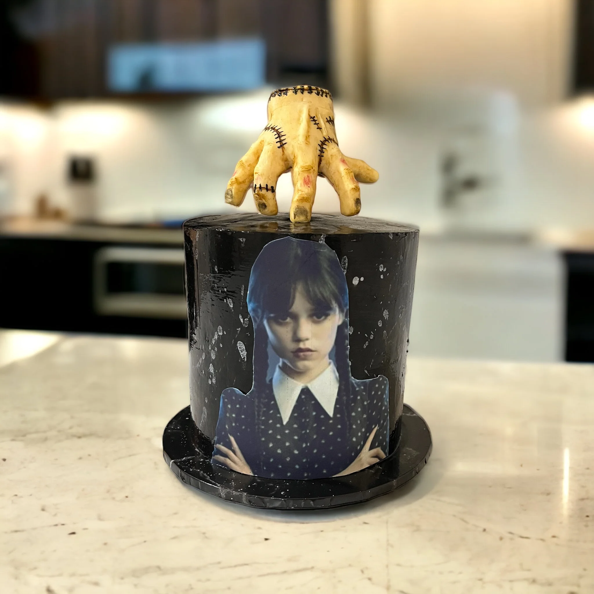 novelty cake